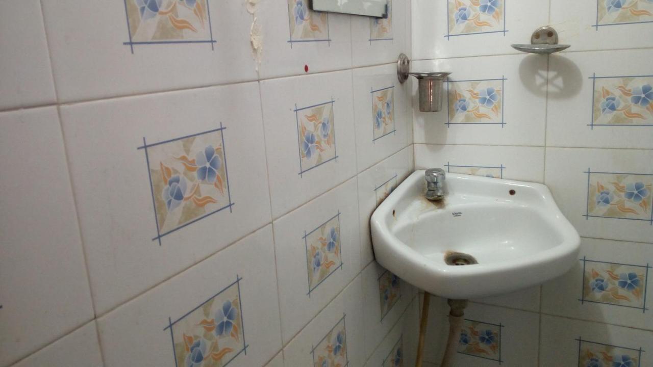 Ishan Paying Guest House Váránaszi Kültér fotó