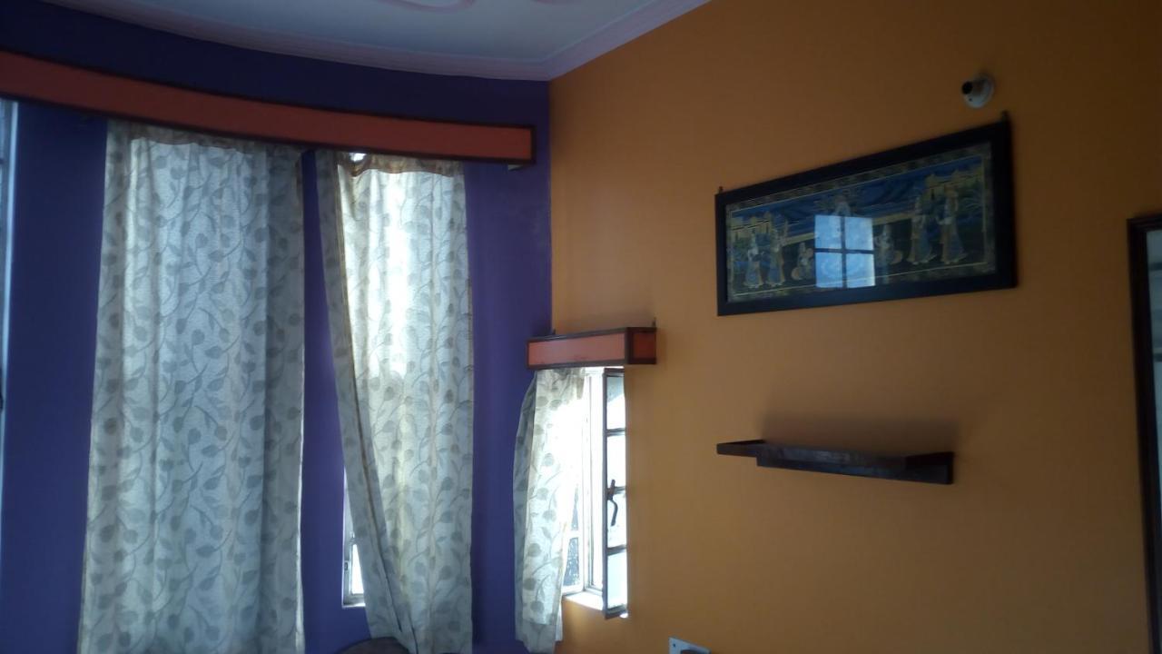 Ishan Paying Guest House Váránaszi Kültér fotó