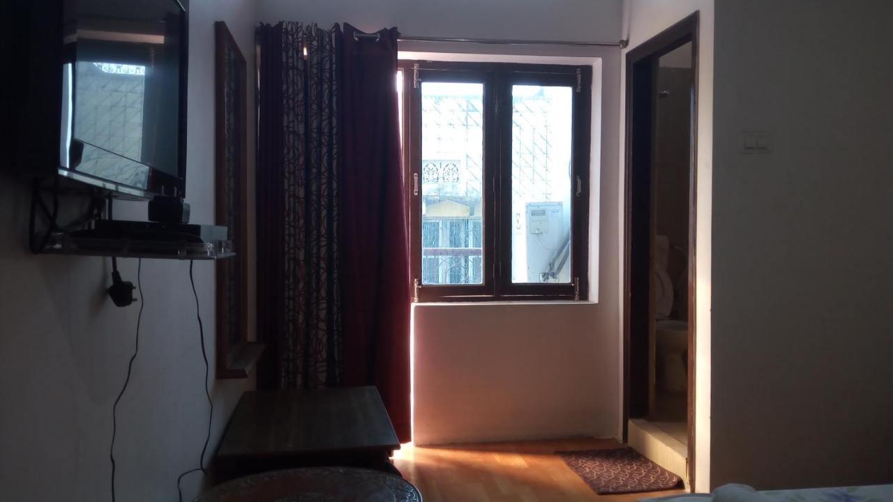 Ishan Paying Guest House Váránaszi Kültér fotó